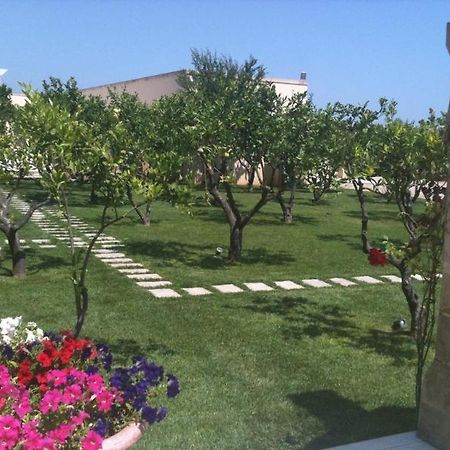 Masseria Li Campi Hotel San Donato di Lecce Exterior photo